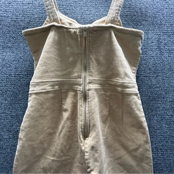 Forever 21 Y2K Juniors Corduroy Fitted Size Medium Tan Jumpsuit/Overalls - Picture 4 of 10